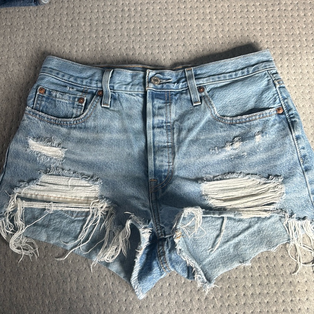 Levi’s 501 Jean shorts size 29